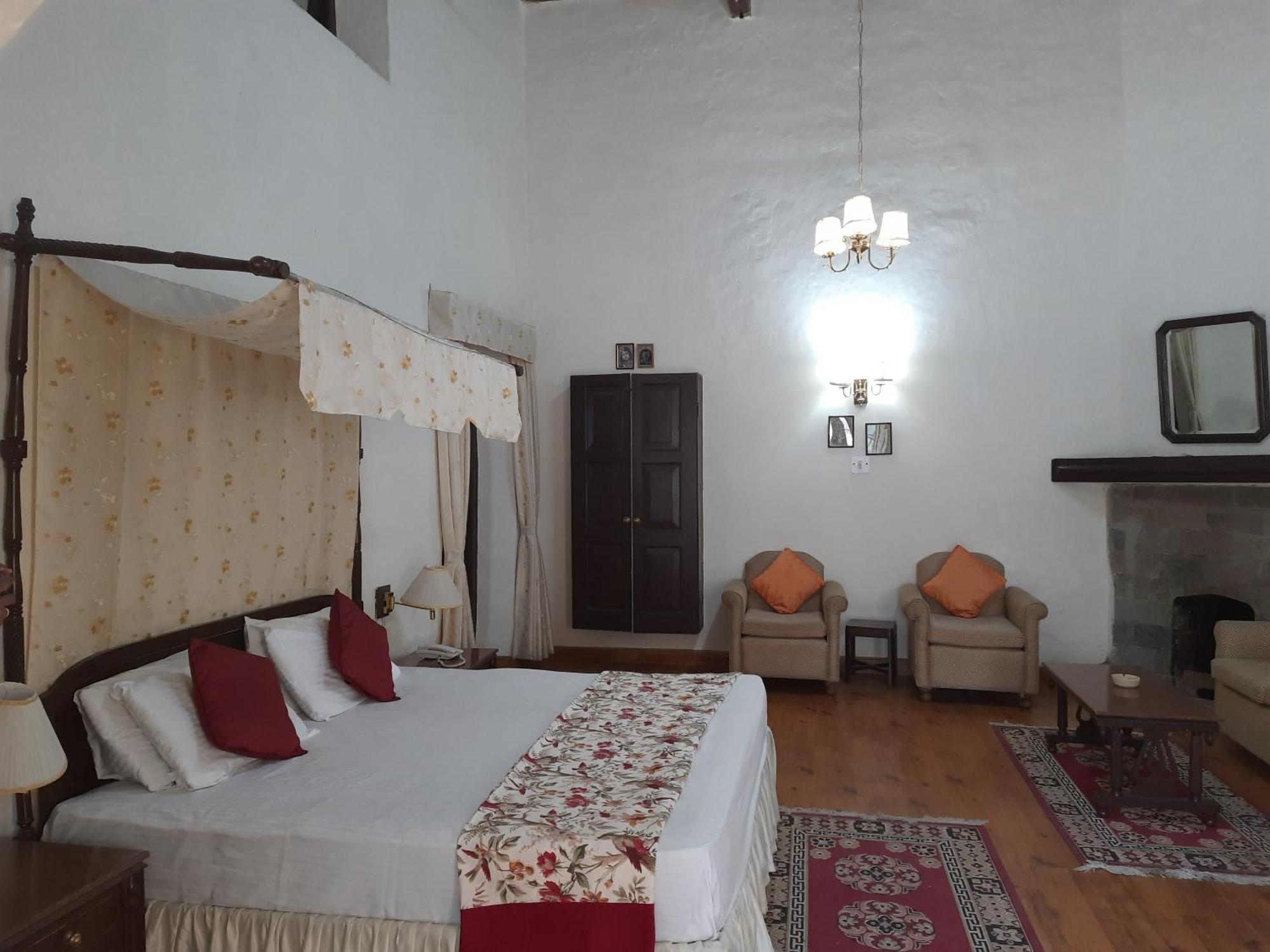 West View Hotel Ranikhet Exterior photo