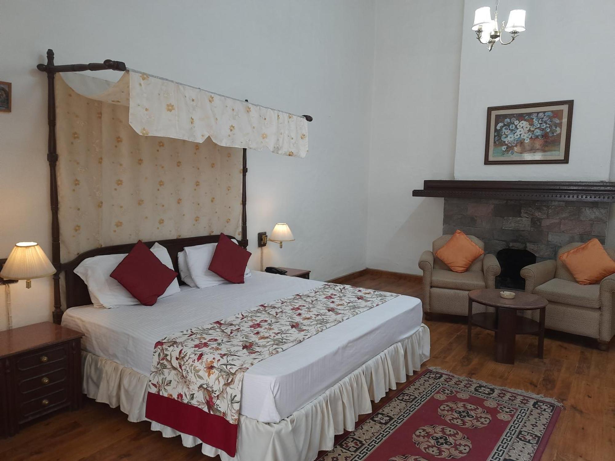 West View Hotel Ranikhet Exterior photo